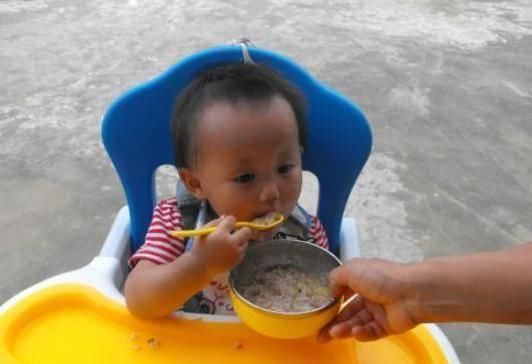 健康|脸上有3个表现,是脾虚积食了一个没有恭喜宝宝很健康