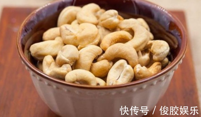 榛子|医生斥责有10种坚果不能随便吃！为了家人的健康，记得告诉他们