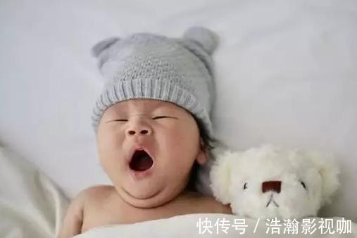 褪黑素|孩子“闹觉”太崩溃家长要抓准“睡眠信号”，让哄睡事半功倍