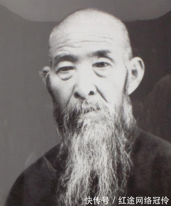 老头|日本武术国手看不起中国功夫,让一个瘦老头几拳打半死