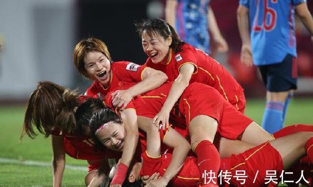 亚洲杯|痛快!中国女足“点杀”日本挺进决赛,32岁老将堪称“抗日英雄”
