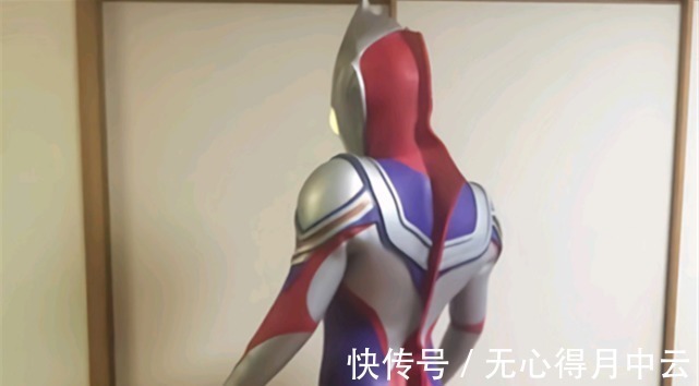 奥特曼|自制奥特曼皮套,初代成为借力对象,迪迦获得史诗级加强