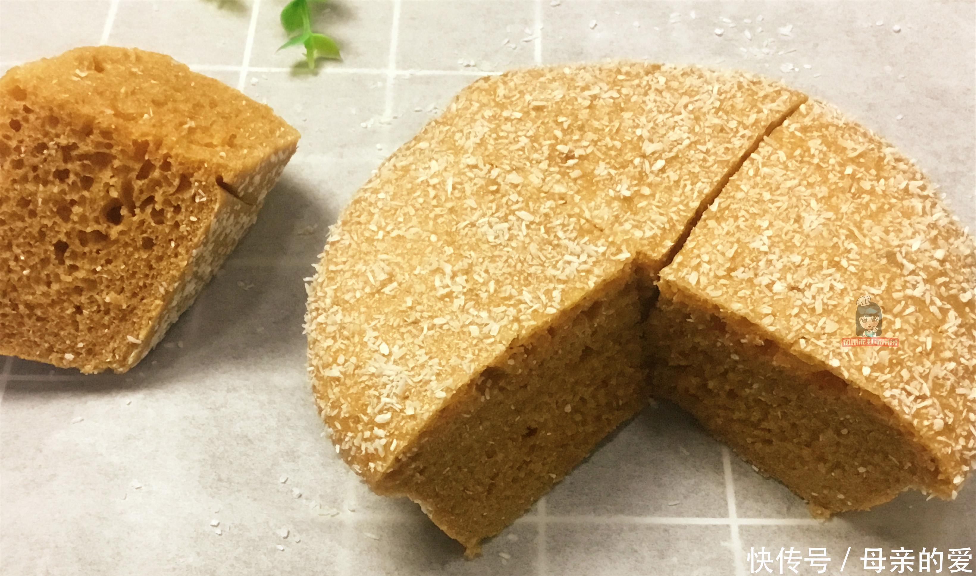 粗粮|玉米面也能做开花馒头，松软香甜，比面包还好吃，看完就能会