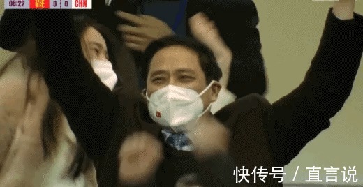 国足|摆谱输球!越南媒体曝陈戌源赛前会见越足协,跷二郎腿训话丢大发