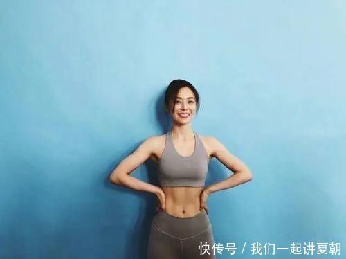 赘肉|羡慕别人的身材,不如立刻行动,坚持瑜伽训练塑造完美马甲线