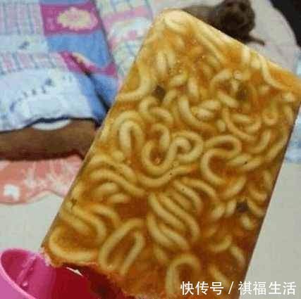 方便面也可以这样吃，突然怀疑自己曾经吃过假方便面