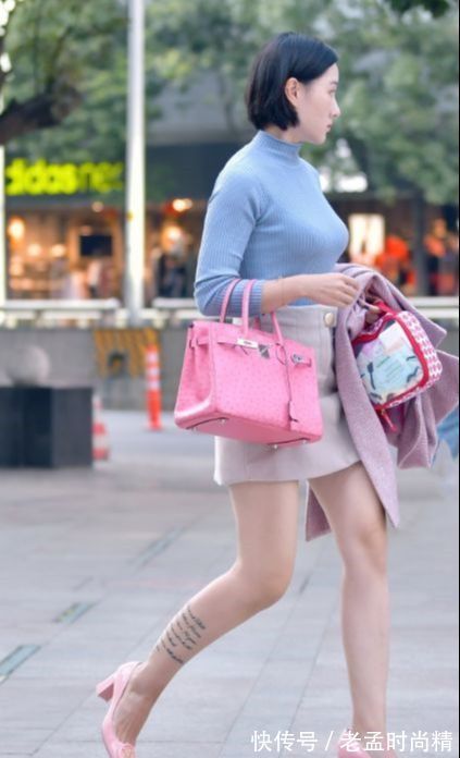 搭配|温柔针织衫,搭配毛呢半身裙搭配,优雅减龄显气质!