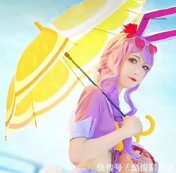 漫迷们|全网最美cos,躲过了花木兰的眼神,逃过了蕾姆的清纯,最后爱上她