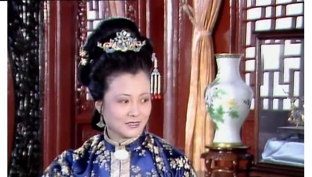 真心真意|王熙凤这辈子,到死为止,只真心真意爱过一个人