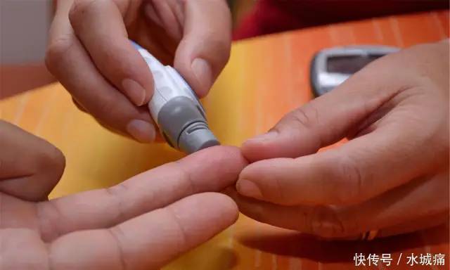 桑叶|人到中年，血液越来越黏稠，用此叶子泡水喝防血栓，高血压绕路走