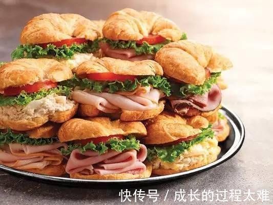 s汉堡三明治傻傻分不清你以为你吃的是汉堡,然而它真的只是个三明治
