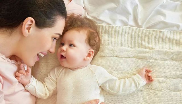 发烧|新生儿正常体温是多少?超过37℃算生病吗?家长不要过度慌张