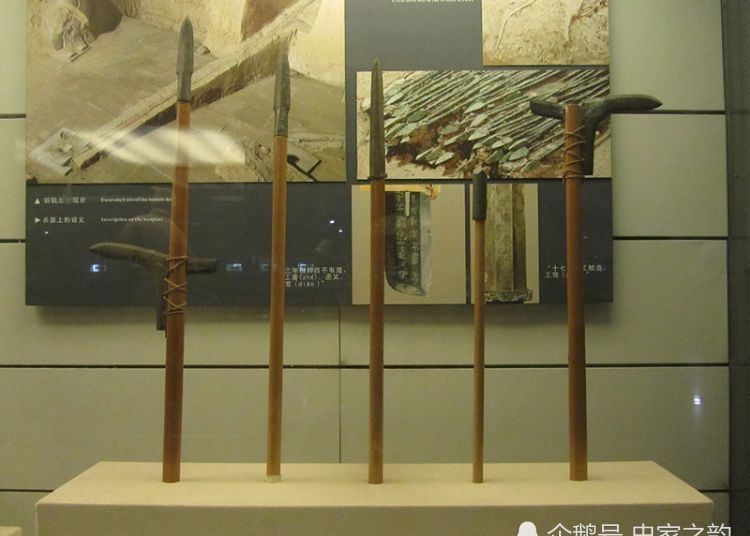 秦兵马俑|秦兵马俑出土的众多青铜武器,为何会让科学家们感到不可思议?