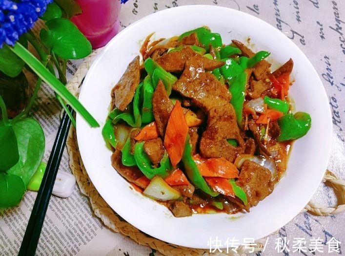 腥味|洗猪肝别用清水,厨师长教你关键3步,干净又鲜嫩,没毒素更放心