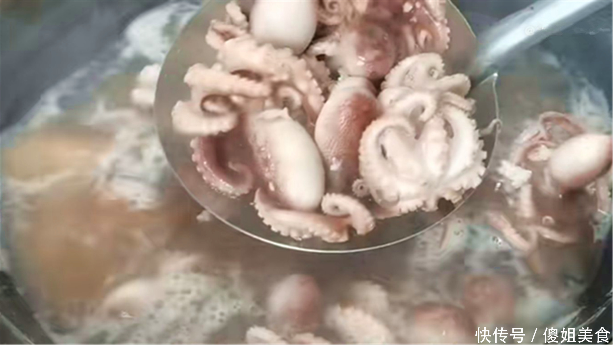 清脆|“八爪鱼”一煮就老,很多人错了,海边人教你正确做法,清脆鲜嫩