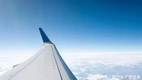 冷知识: 客机翅膀末端为啥翘起来? 是个可有可无的东东?