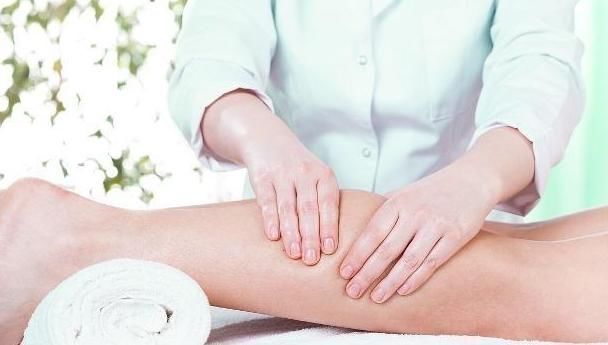 脚部|体内血糖高,脚上往往会有3种表现,若你没有,血糖还算平稳!