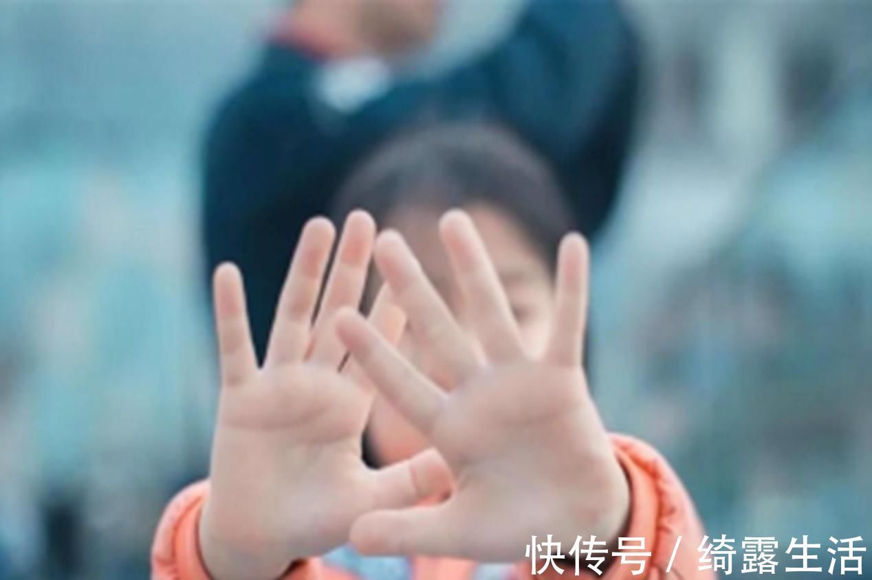 金钱观|父母在这方面“节俭”,不仅成就不了孩子,反倒毁了孩子的格局