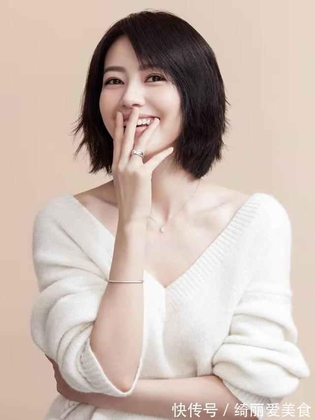 刘海|女人到了中年,头发别留太长!试试这3种“短发”,时髦减龄