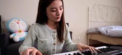 好声音十一进八，谭轩辕淘汰，姚晓棠成夺冠热门，男学员仅剩一个