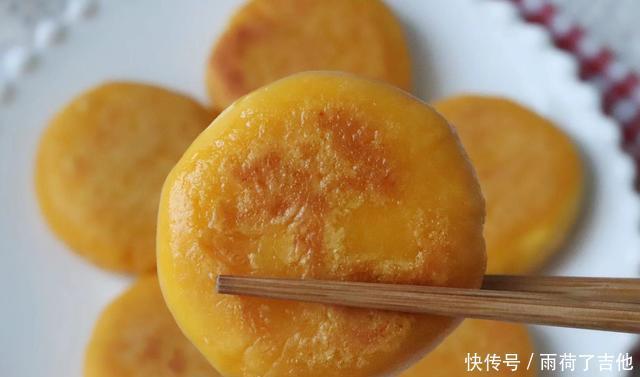 香甜|平底锅就能做的早餐饼,不加一滴水,软糯香甜,全家都爱吃,安排
