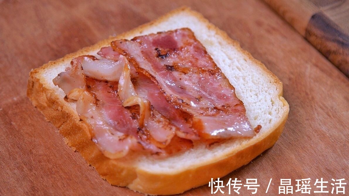 可口|培根蛋吐司沙拉酱番茄,美味可口,制作简单