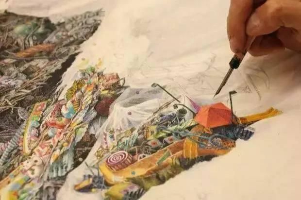 东京艺术大学$一幅画画了3年,细到要用放大镜,他把钢笔画玩到了极致