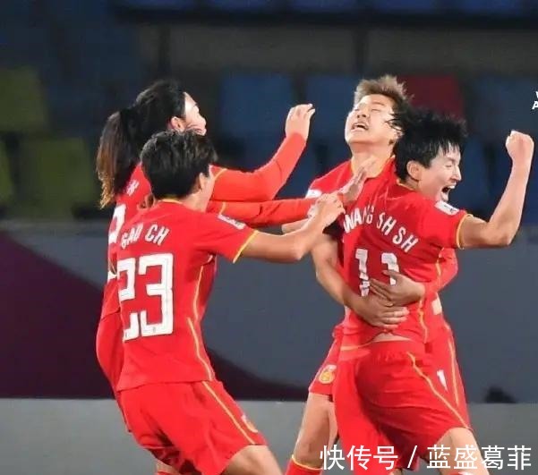 女足|你永远可以相信中国女足!男足,却出来挨打!