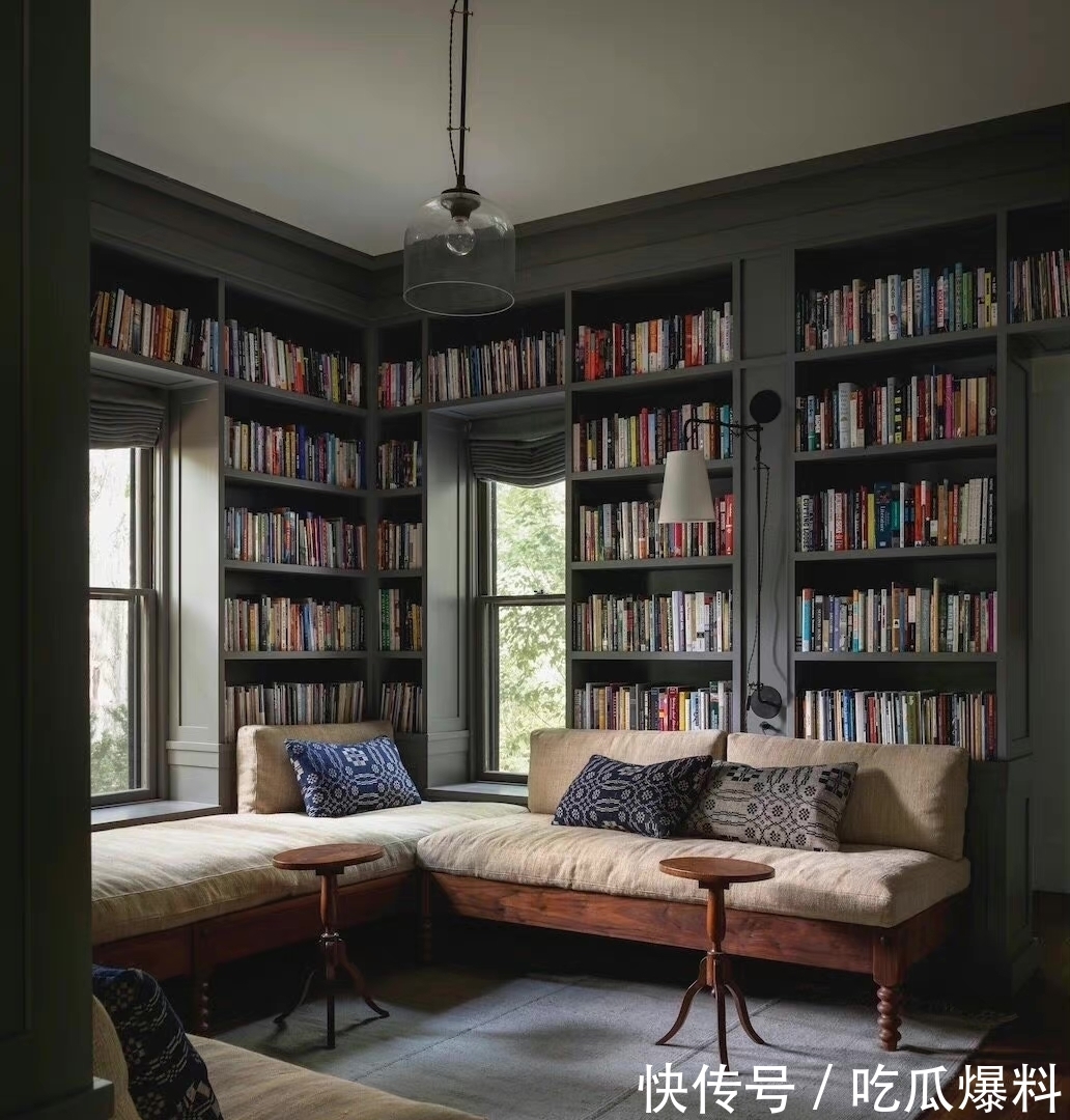 红酒|退休后的梦想家,深木色家具花壁纸,一起感受岁月静好的乡村住宅