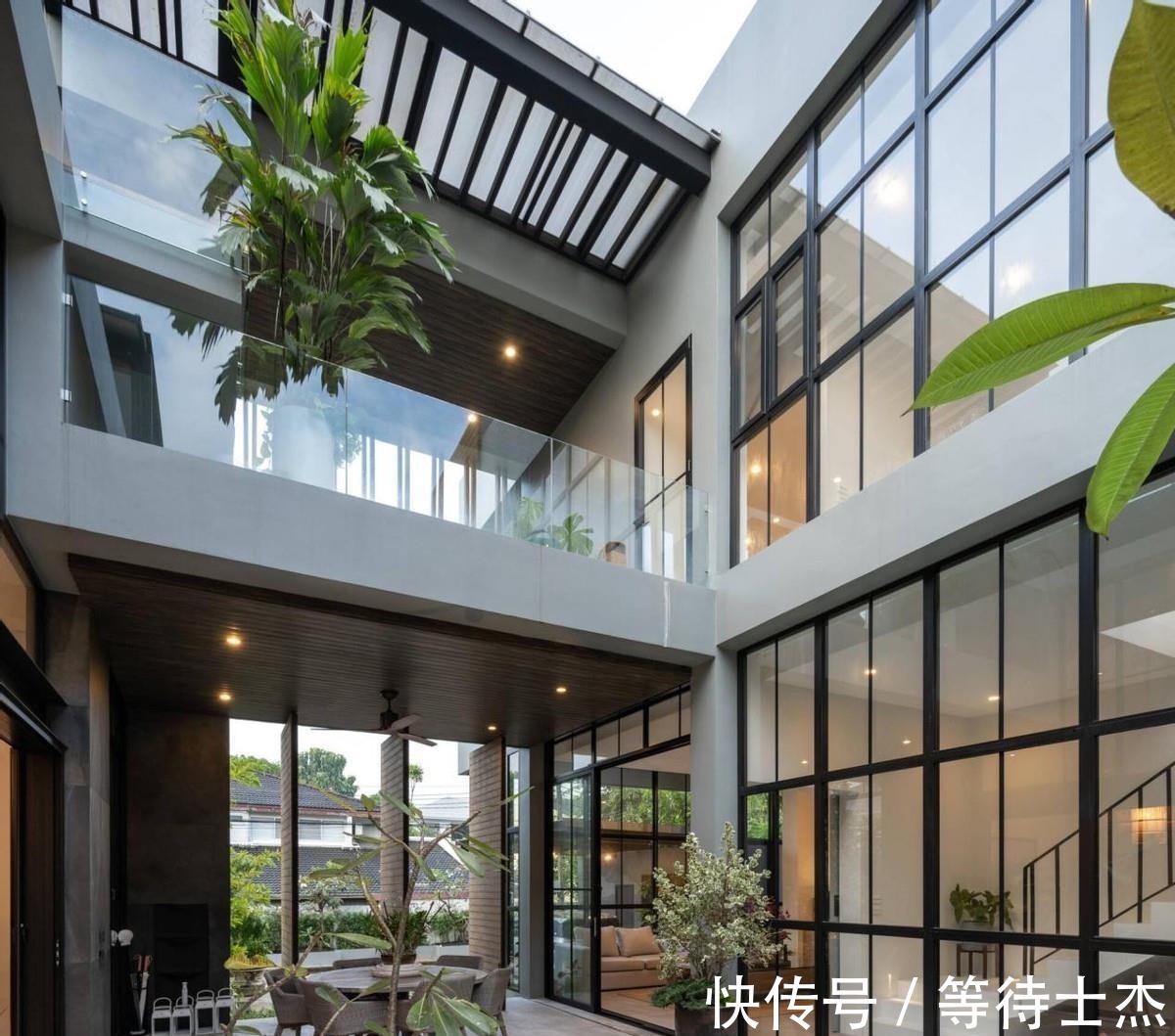 花园|满足了我对豪宅想象!下有庭院泳池,上有露台花园,在家照样度假