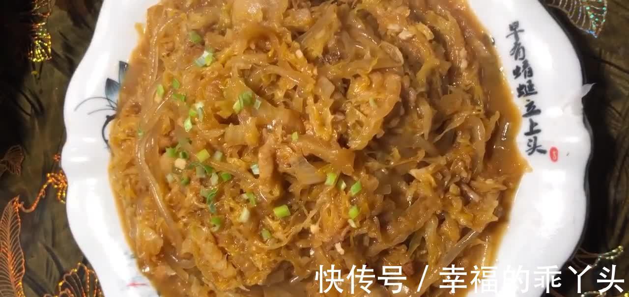 家常酸菜炒粉条,酸辣开胃,东北人常常念叨的家乡“好”味道