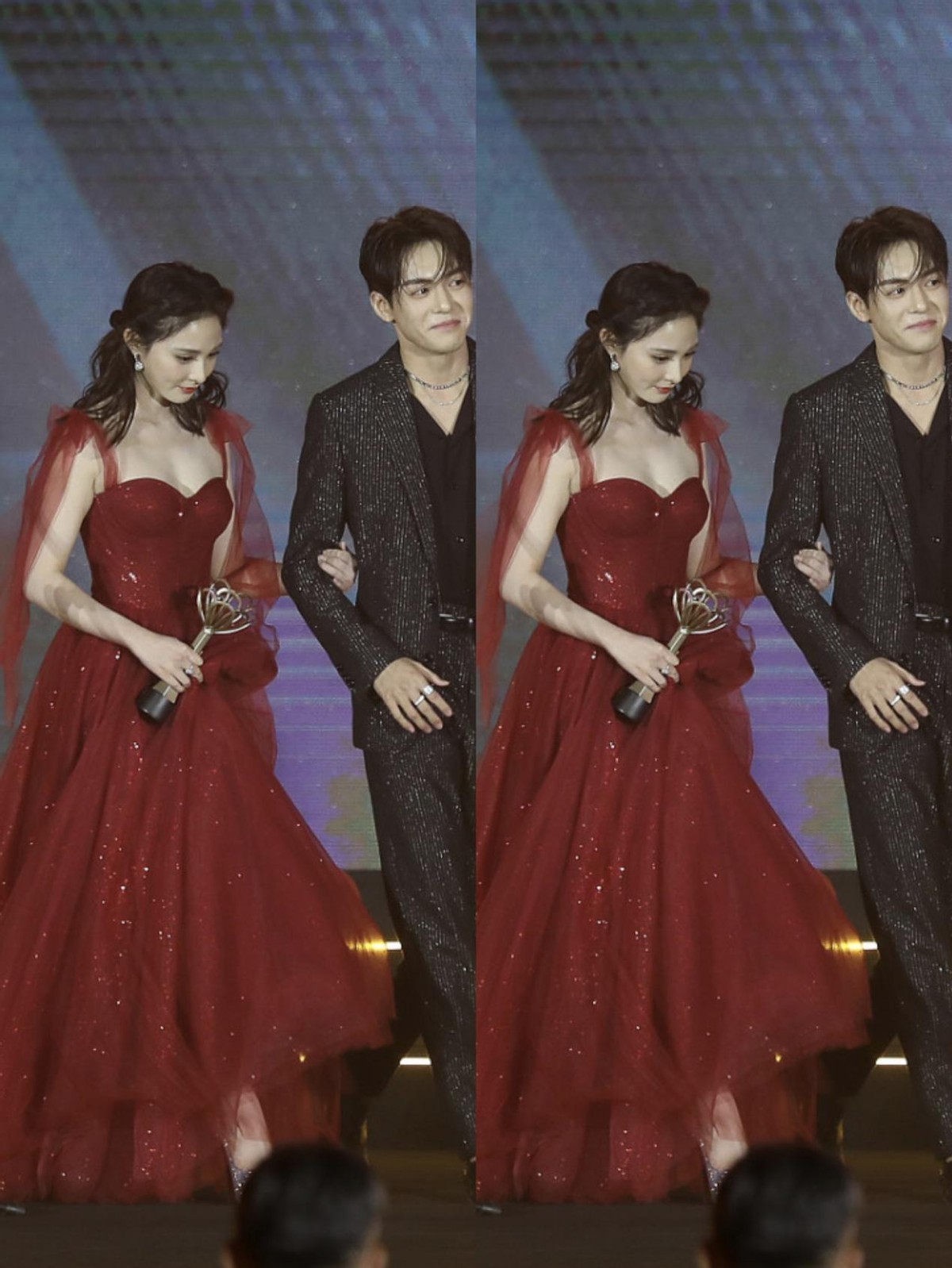 羽毛|彭小苒的生图跟精修似的, 一袭红裙妩媚灵动, 衬得肤色好白嫩