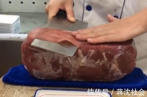 刀工|五星级厨师刀工到底有多强?切牛肉就像纸一样薄,网友:灯影牛肉