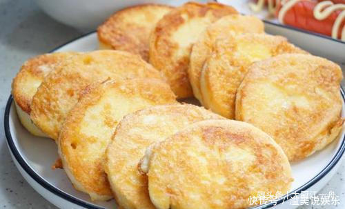 馒头|干炸馒头片,馒头片先炸就错了,难怪不好吃,大厨这样做才对