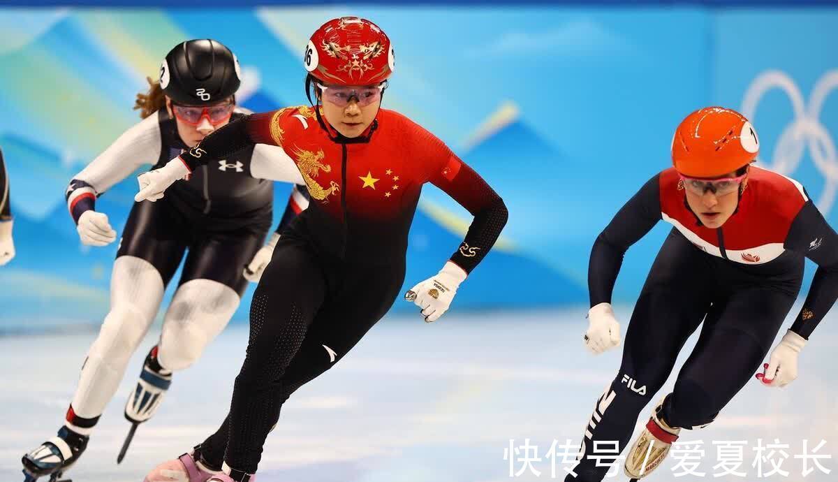 曲春雨|短道女子1000米竞争惨烈!两大名将接连破纪录,中国3将齐晋级