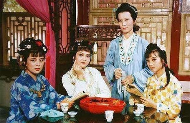 探春@红楼梦李纨最中意的“宝玉二奶奶”既非宝钗亦非黛玉,而是她