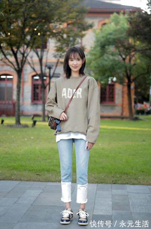 重点|紧身裤拖地裤不如直筒裤，时髦百搭还显瘦，重点是不挑腿型！