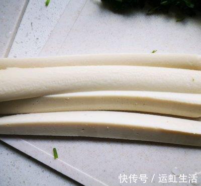 元气满满|又是一个周一，特色烤冷面开启元气满满的一天