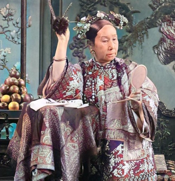 慈禧|慈禧唯一一次回娘家，毫无威严，嘘寒问暖，离家时含泪充满不舍