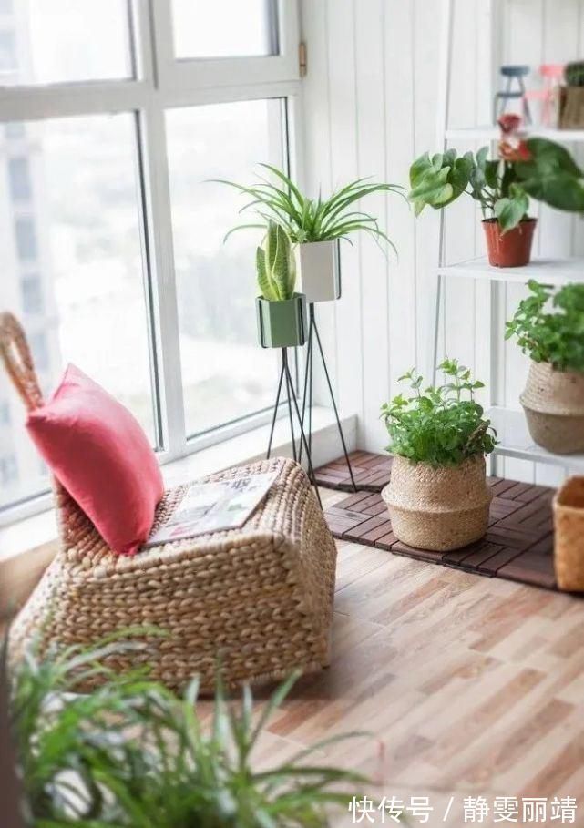 阳台|越来越多人阳台不铺瓷砖,如今用它来代替,太聪明了