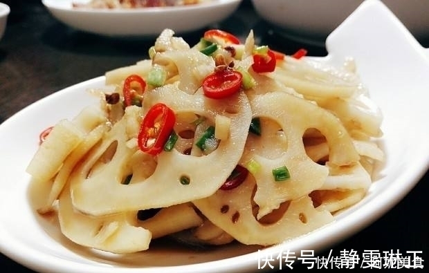 韭菜炒鸭血|手慢了都抢不上的几道家常菜，营养好吃又健康，家中待客必备。