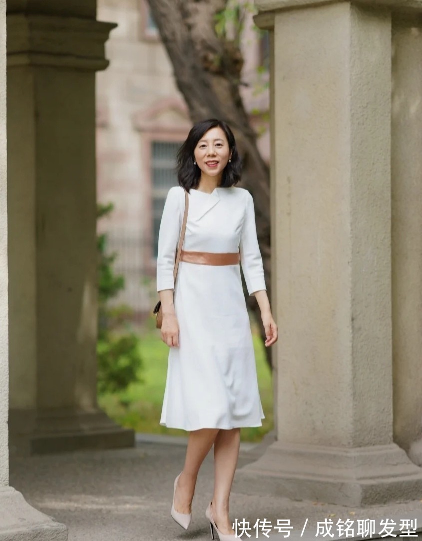 穿衣|被这些妈妈的穿搭圈粉!简约时尚不做作,精致优雅又显年轻