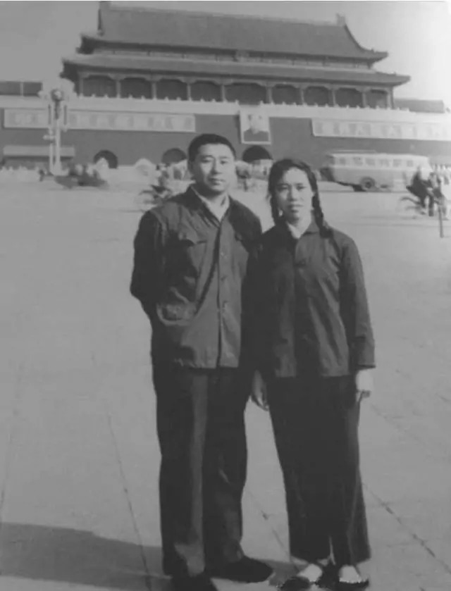 一日三餐|获茅盾文学奖、名满天下的路遥,为什么临终前被老婆逼着离婚?