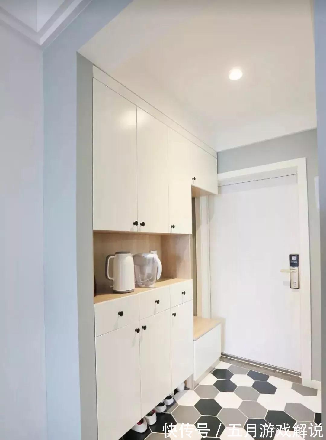 定制|新房的玄关鞋柜就该这么装，入门门面超实用大气，朋友看了超羡慕