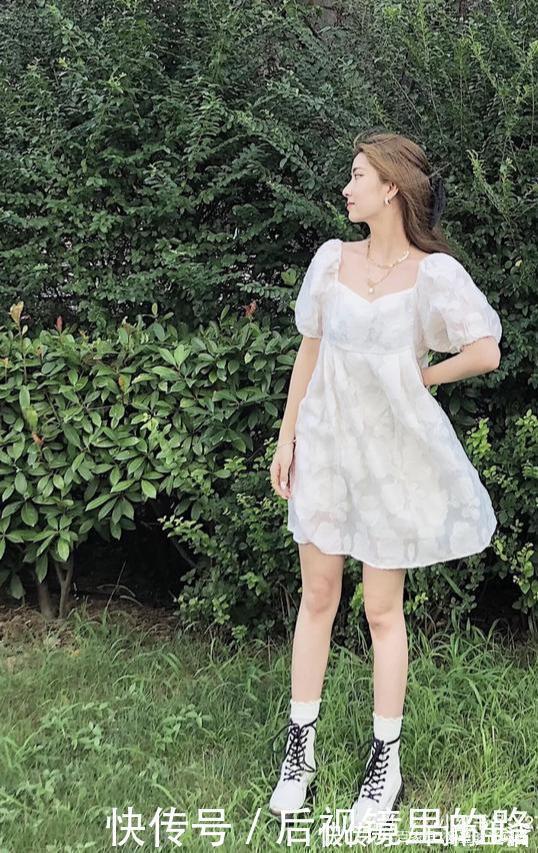 马丁靴|初秋穿搭怎能少了马丁靴时髦又百搭,还很显腿长