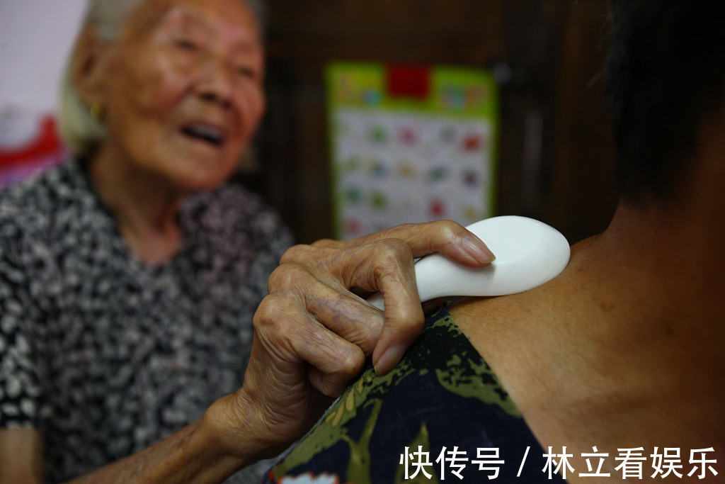 内庭穴|百治不如一刮!10种刮痧法,刮走全身疾病,用勺子就能做!不看真亏!