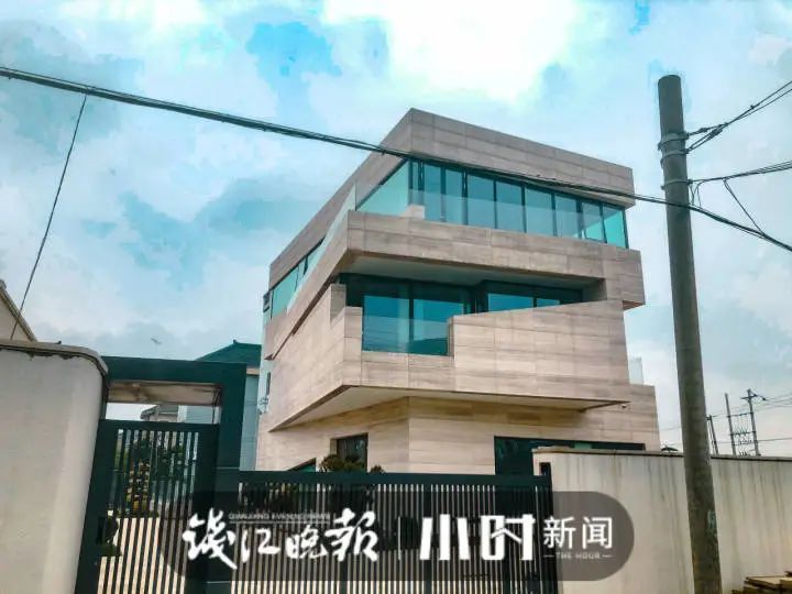 热搜|一农居房冲上热搜:太超前了,这是艺术馆?