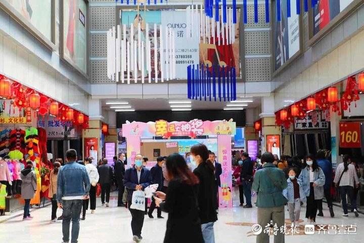 销售客流双增，泺口服装城五一迎来消费小高峰的背后