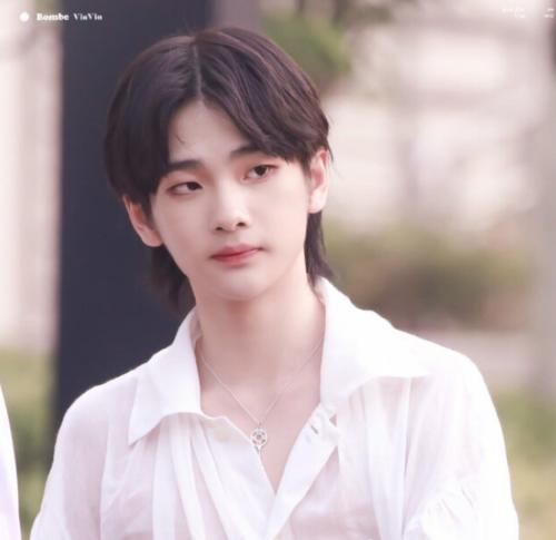  回应|周震南综艺镜头疑被剪，毛不易将代替他？芒果剪辑师回应扎心了