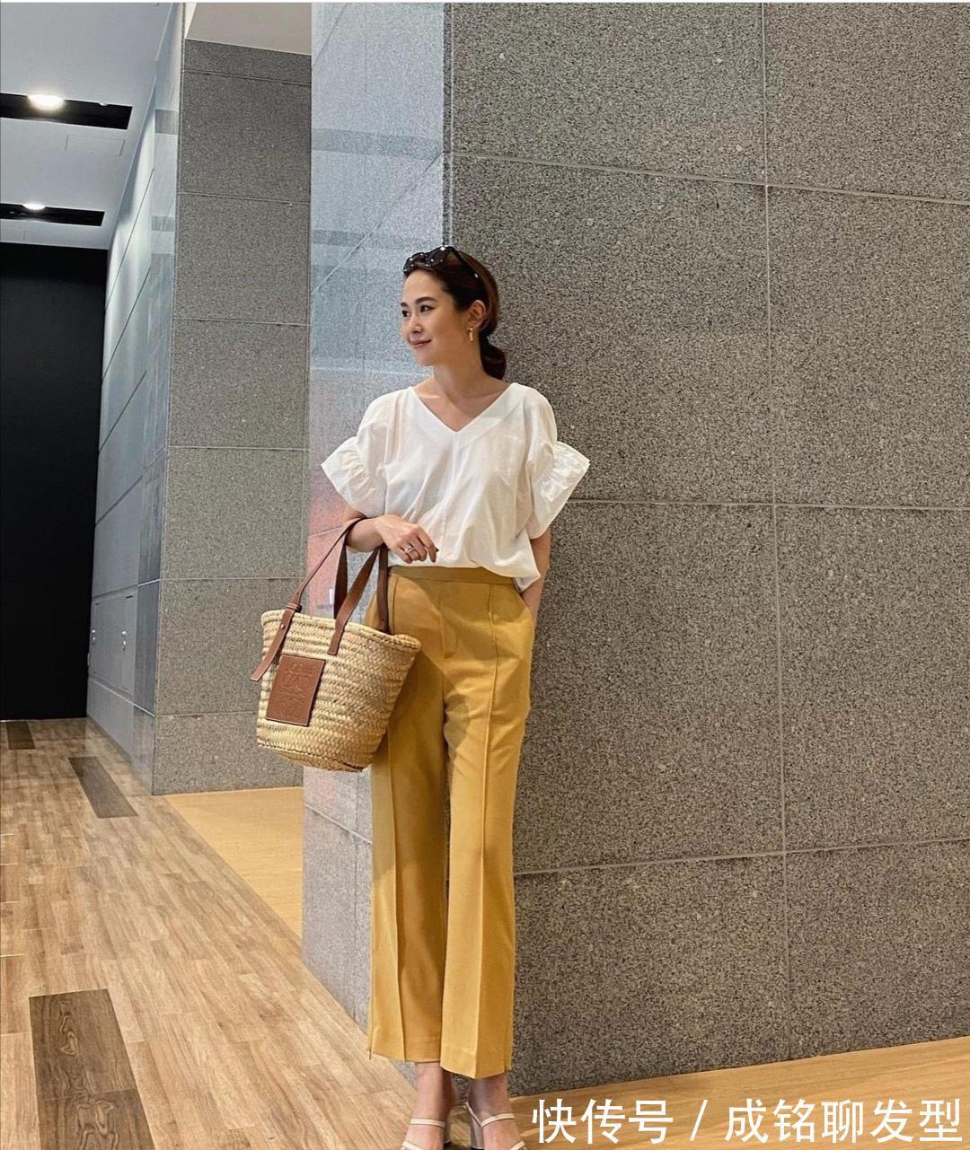 时尚|轻松摆脱路人感，分享十组减龄时尚的穿搭，美得让人猜不猜年纪